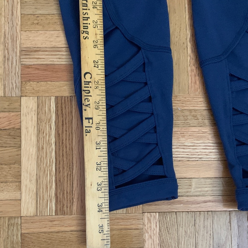 YOGALICIOUS Cutout Activewear Legging NAVY Women’s Size Small - Picture 5 of 12